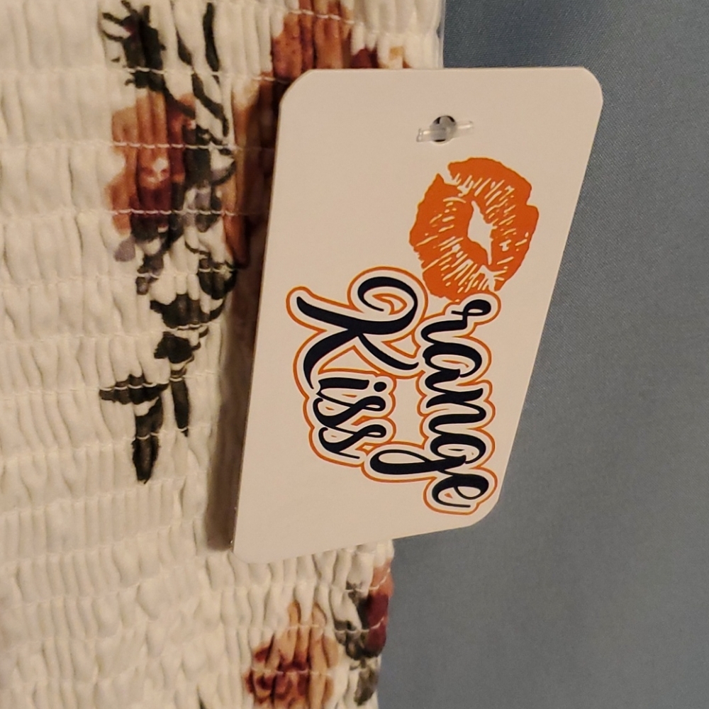 Flowered top - Picture 5 of 9